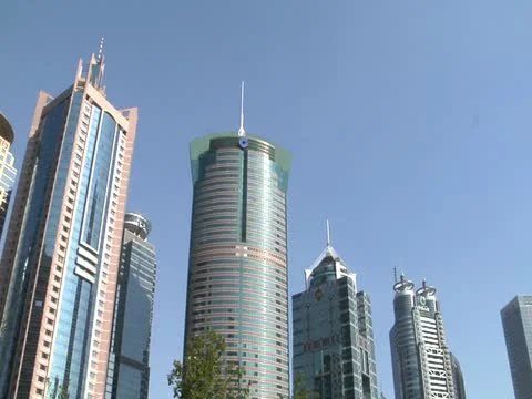 Tilt down Lujiazui buildings Stock Footage 11006151