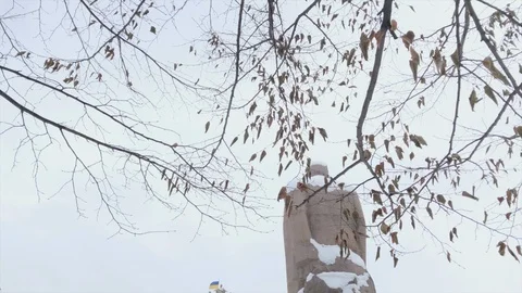Tilt down of Monument to Ivan Franko in Lviv, Ukraine Stock Footage 101376187