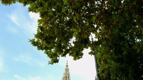 Tilt down to Rathaus in Vienna Stock Footage 81434112