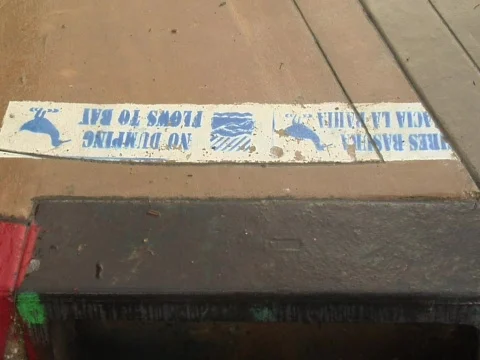 Tilt down of storm drain Video stock 609880