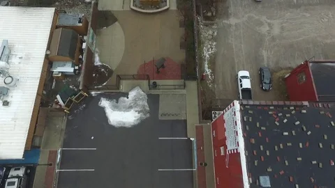 Tilt up over river Vidéo 72505196