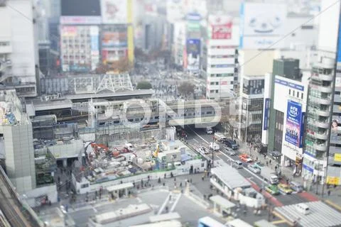 Tilt-shift bird's eye view of Tokyo cityscape, Tokyo, Japan Stock Photos