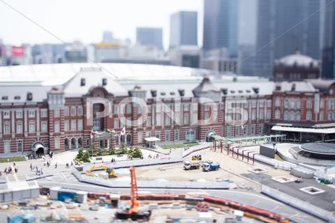 Tilt-shift bird's eye view of Tokyo Station, Tokyo, Japan Stock Photos