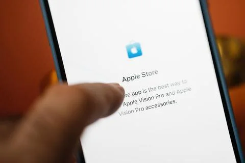 Tilt-Shift Lens: Preordering Apple Vision Pro Stock Photos