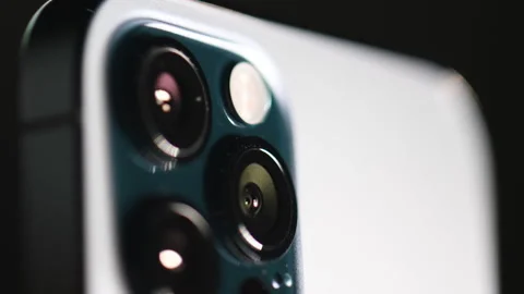 Tilt-shift lens on the triple-lens camera of the latest iPhone 12 Pro Max Stock Footage 161443722
