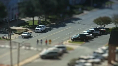 Tilt shift walkers in the city Stock Footage 40005575