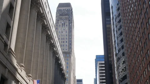 Tilt Shot Empty Streets of Downtown Chicago During the COVID-19 Pandemic Stock Footage 128602096