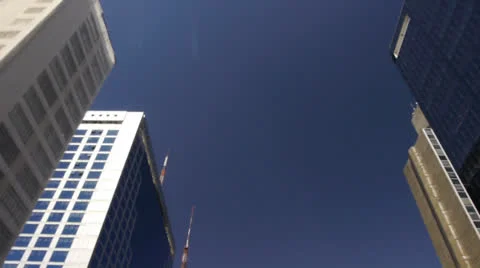 Tilt sky street Video stock 27140977