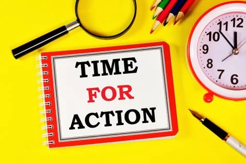 Time for action - a text label in the Notepad for planning to achieve Stock Photos