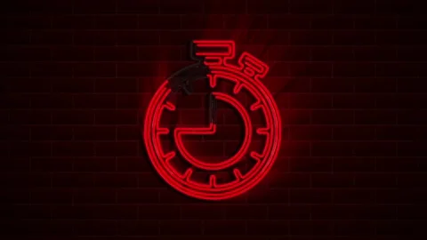 Time and clock on neon sign. Night bright advertisement. Motion graphics. Vidéo 151541125