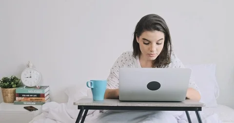 Time to check my emails. Stock Footage 120381282