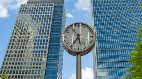 Time clock reverse Stock Footage 81571330