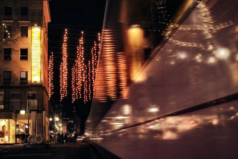 Time Exposure train traffic light night Mannheim street urban public transpor Stock-Fotos