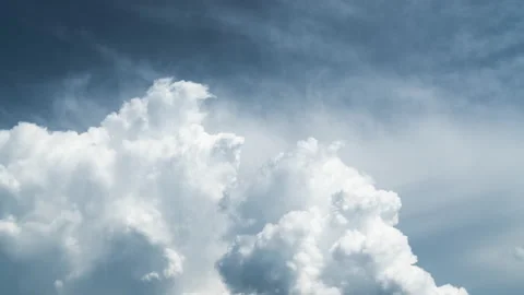 Time laps of blue sky and white clouds Video stock 219671887