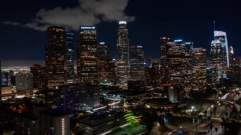 Time Laps Drone Down Town 스톡 동영상 114935666