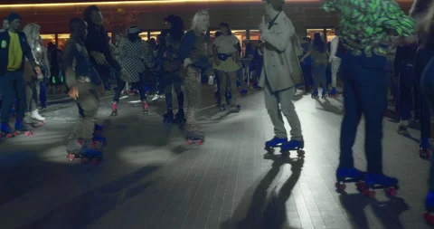 Time-laps, Flipper's Roller Boogie Palace at Rockefeller Center. Night Stock Footage 186913080