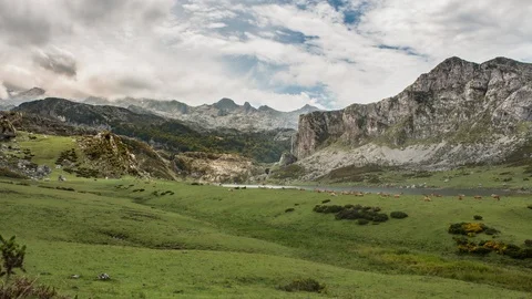 Time laps Lagos de Covadonga Video stock 85729726