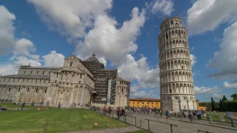 Time Laps of the Leaning Tower (blurred people) Video stock 69139527