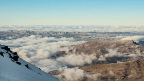 Time laps mar de nubes, Sierra Nevada, Granada, Andalucía, España Video stock 86471350