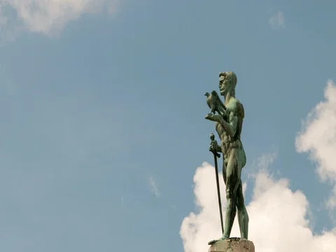 Time laps Monument and clouds Stock Footage 78076656
