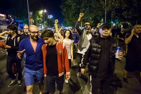 Time-Laps of turkish protesters in Istanbul Stock Footage 24543894