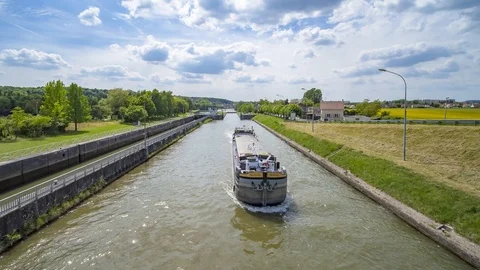 Time Lapse of 3 boats passing through a lock Stock Footage 108903079