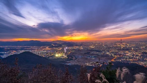 Time lapse 4k Beautiful Sunset of Seoul, cityscape at South Korea. Stock Footage 100276818