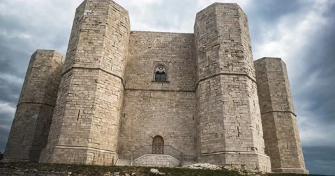Time lapse 4k, Castel del Monte, Apulia Italy Video stock 163833785