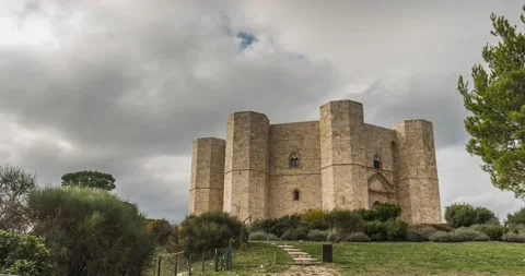 Time lapse 4k, Castel del Monte, Apulia Italy Video stock 163835153