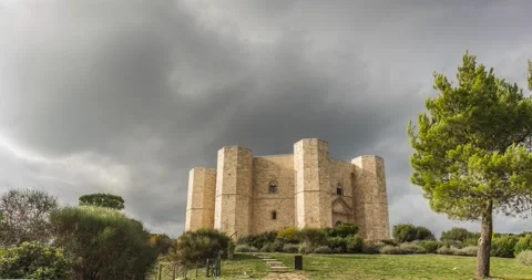 Time lapse 4k, Castel del Monte, Apulia Italy Stock Footage 163839370