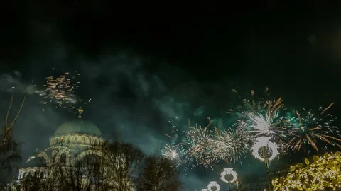 Time lapse 4K Fireworks in front of the temple of St. Sava Stock Footage 101152091