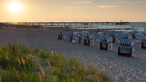 Time lapse (4k): Sunset at the beach in Kuehlungsborn, Germany Stock Footage 158051889