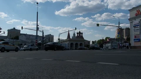 Time-lapse 4K video of traffic on the Taganskaya Square Stock Footage 312353925