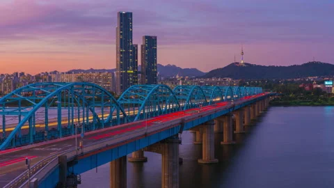 Time lapse 4k.cityscapse during Sunset and capital of South Korea best landmark Stock Footage 136972251