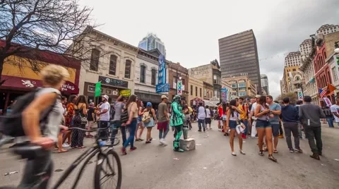 Time lapse 6th St Austin, TX SXSW 2015 Vídeos de archivo 60989410