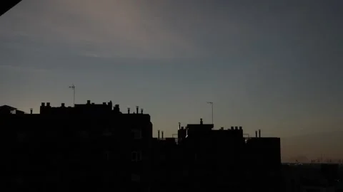 Time lapse: Aerial cityscape view during dusk overlooking   in  city at skyline Vídeos de archivo 141865617