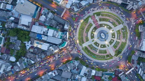 Time lapse Aerial view and top view of traffic on city streets in Bangkok. Stock Footage 133605248