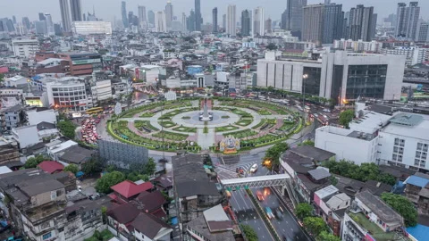 Time lapse Aerial view and top view of traffic on city streets in Bangkok. Stock Footage 133605928