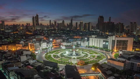 Time lapse Aerial view and top view of traffic on city streets in Bangkok. Stock Footage 138396249