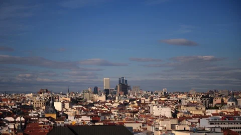 Time Lapse Aerial View of Madrid Skyline Business Towers and Buildings Rooftops 스톡 동영상 106435593