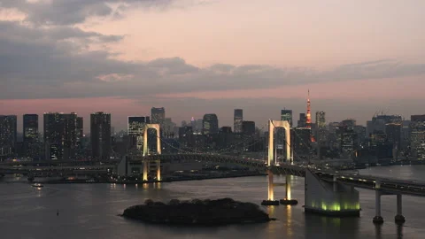 Time-lapse: Aerial view of Rainbow bridge at dusk Tokyo , Japan Stock Footage 152292591