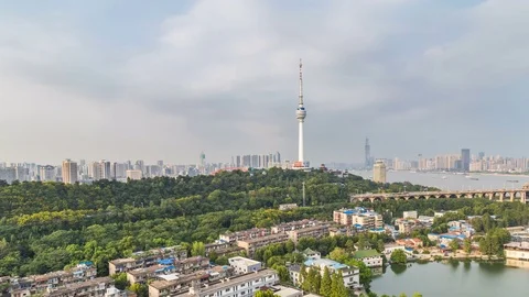 Time lapse of aerial view of wuhan city with yangtze river ,China Video stock 79756372