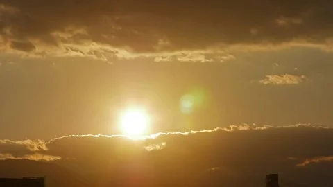 Time-lapse of amazing sunset and moving cloud Stock Footage 71244558