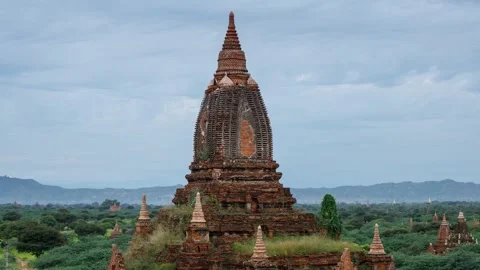 Time Lapse of ancient Buddhist monuments in Bagan Myanmar Video stock 243461095
