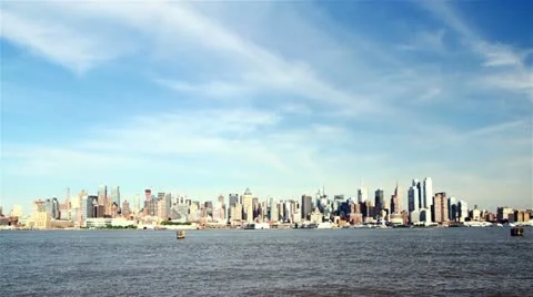 Time lapse and loopable view of Manhattan skyline from New Jersey at daytime Stock Footage 11906502