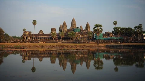 Time Lapse of Angkor Wat Temple People Visit Iconic Landmark Sight Sunset Light Video stock 104386492