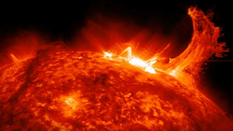 Time lapse animation of the solar flare radiation and a big eruption of plasma . Видео 240134249
