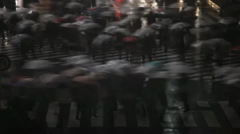 Time Lapse Anonymous People Walking Tokyo Street Crowd Cross Night Commuters Run Video stock 12422435