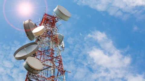 Time lapse antenna communication tower and blue sky Video stock 52521291