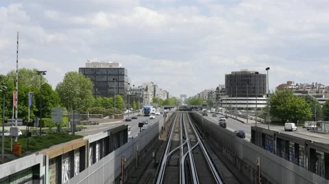 Time lapse Arc de Triomphe - from Avenue de la grande Armee Stock Footage 49672632